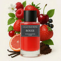 Der minimalistische Glasflakon von Collection Privée Rouge mit leuchtend roter Flüssigkeit, umgeben von frischen Erdbeeren, Himbeeren, Kirschen, Grapefruit und Vanille.