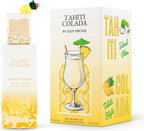 Das Gulf Orchid Tahiti Colada 100ml Unisex Parfum neben der dazugehörigen sommerlichen Originalverpackung mit der Illustration eines cremigen Piña Colada Cocktails.